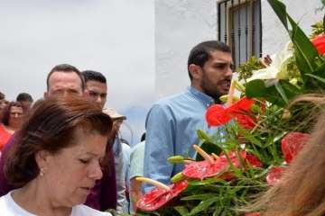 La Gavia procesiona a sus patronos en el último día de su fiesta (Foto Francisco Javier Santana)
